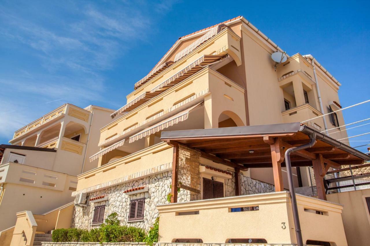 Apartmani Komesic Zubovići Extérieur photo
