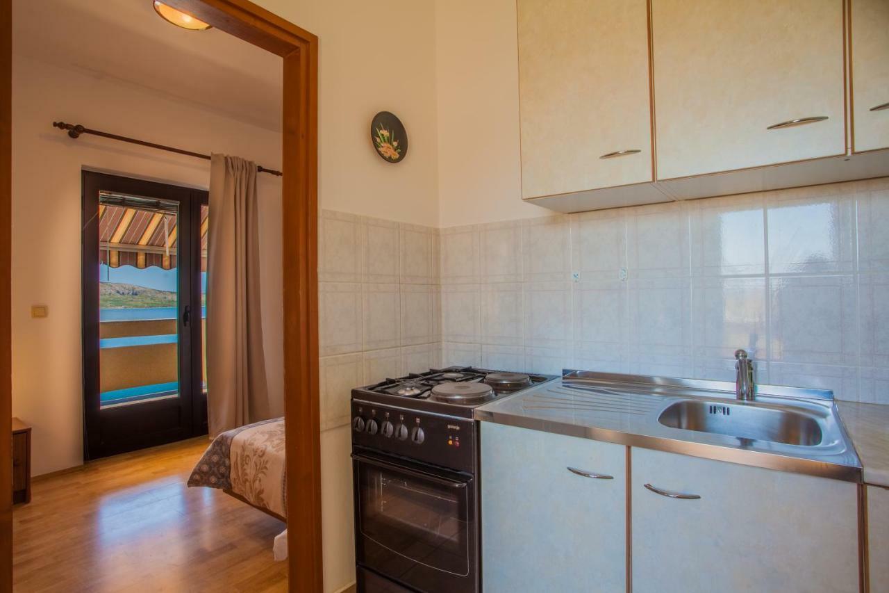 Apartmani Komesic Zubovići Extérieur photo